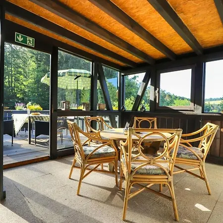 The Waldhaus Modern Retreat Casa de Férias Neerdar
